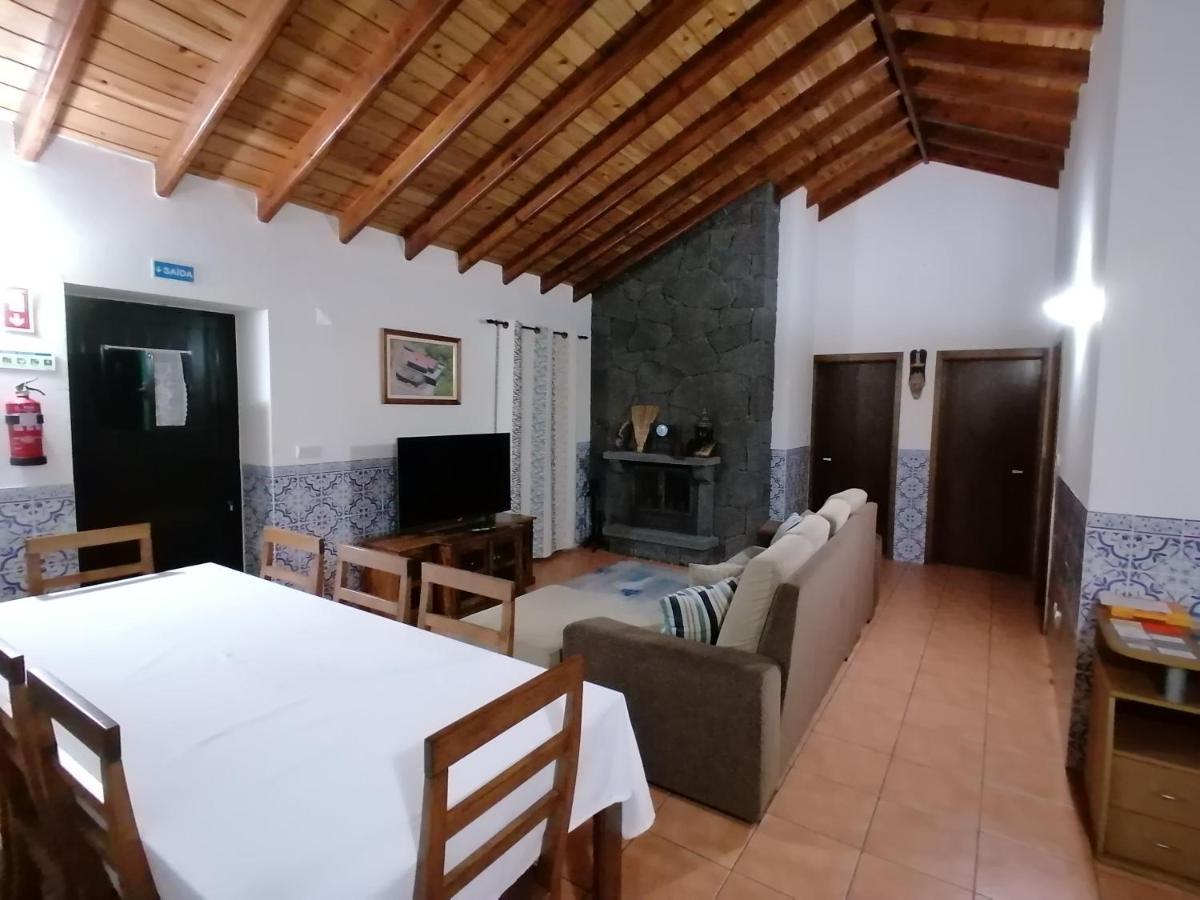 A Casa Da Formosinha Villa Madalena  Exteriör bild